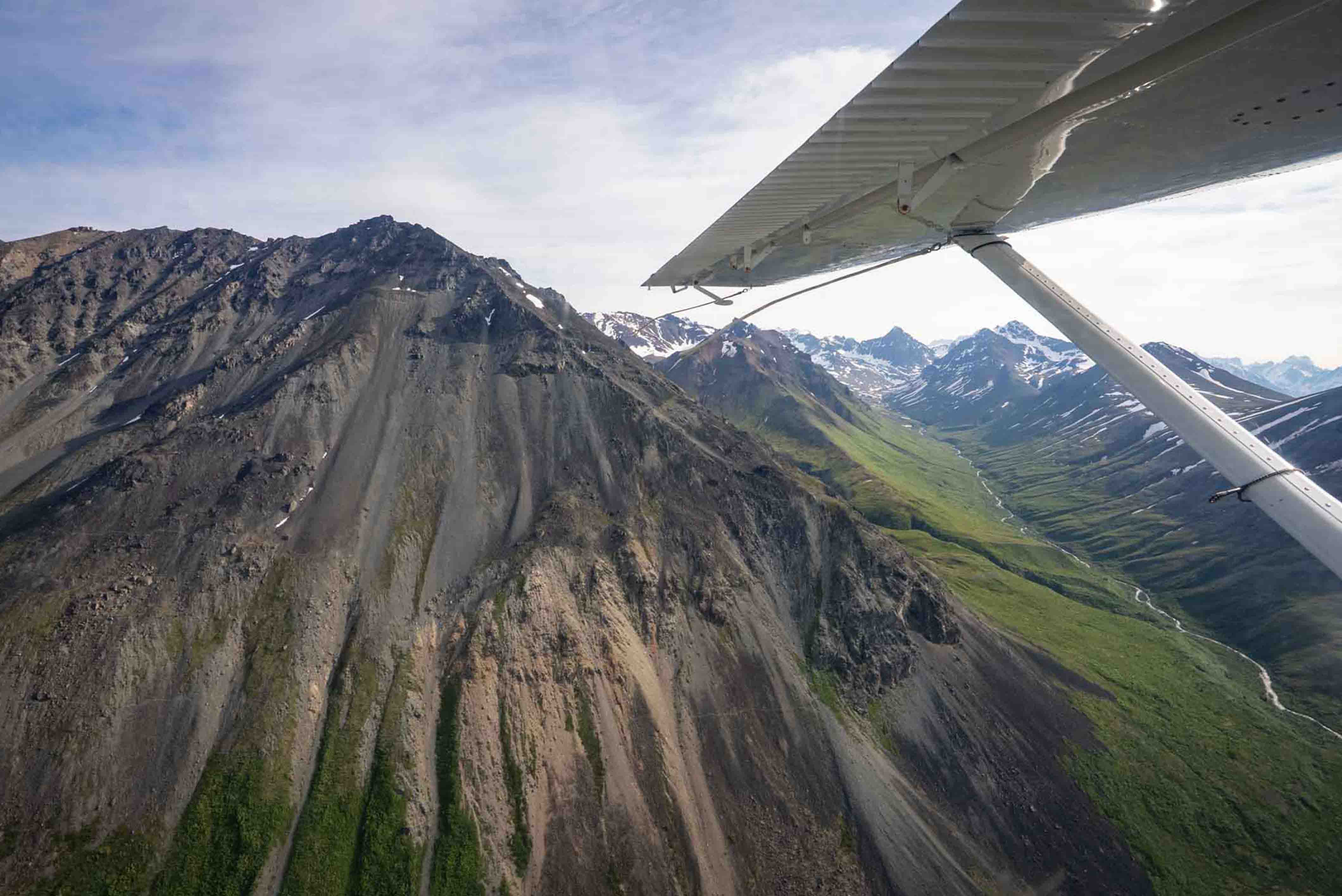 Flightseeing the Twin Lakes