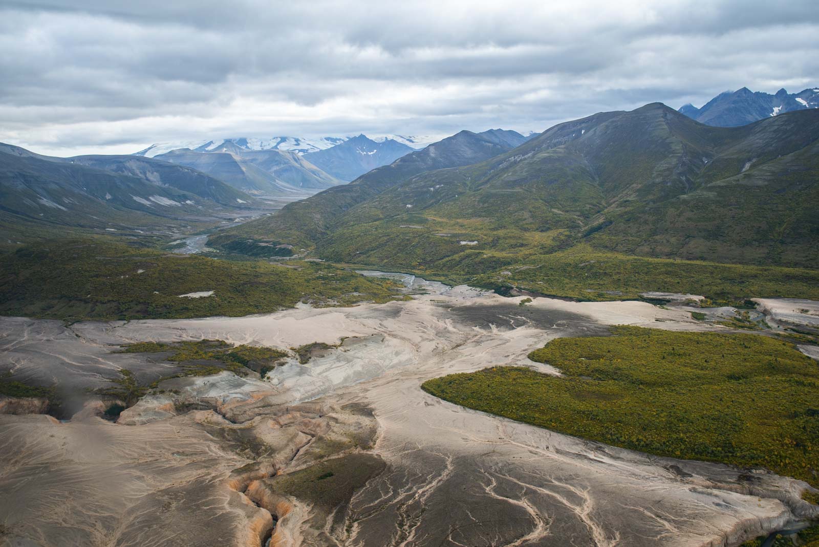 Valley of Ten Thousand Smokes Sight Seeing